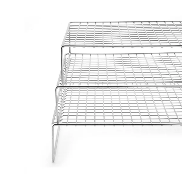 smooth edge stainless steel baking cooling rack close up