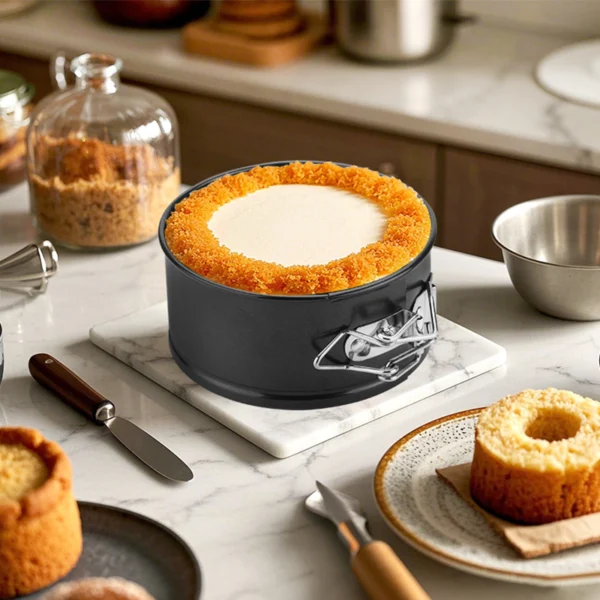 non-stick lockable baking pan set for home baking with spatula paper